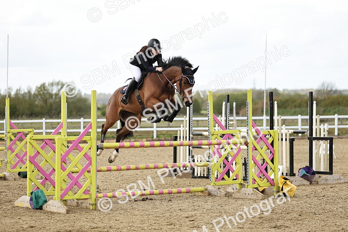 SBM_001298 - Class 4 - Senior Newcomers - 1.10m