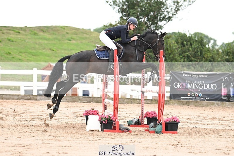 250727-091314-08737 - Cls 31 British Novice and 90cm