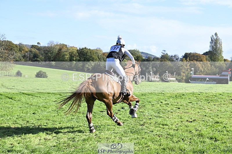 251024A-124513-11263 - B-137-Josie.Reid