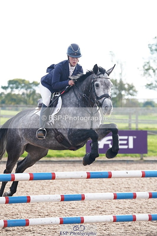 241005A-095938-04376 - SAT Cls 8 Snr British Novice & 90cm Open