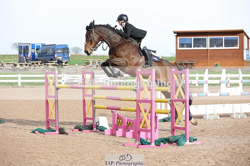 240223A-152412-02286 - Cls 6 Foxhunter and 1.20m Open