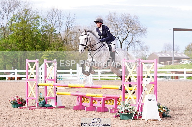 240506A-161954-10081 - Cls 23 Club 90cm