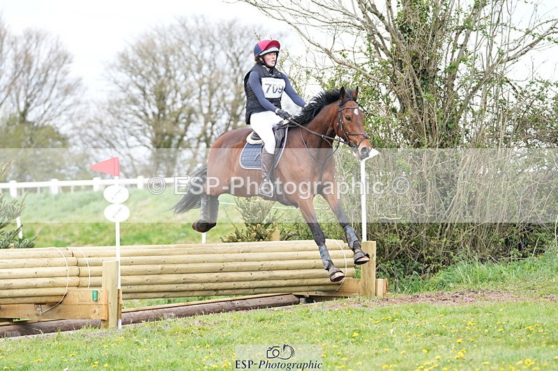 250419-141105-11426 - 709-Orla.Webster-OTTO.OYL