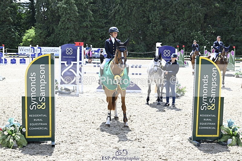 250525A-131530-17584 - Presentations Section B CCI 3 Star Long