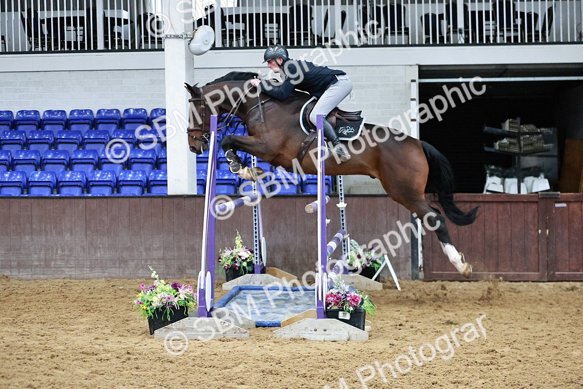 SBM_001340 - Class 4 - Senior Newcomers 1.10m