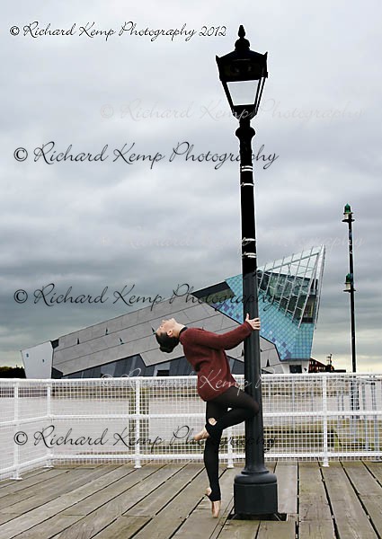 HC110512-7929 - Dance Project, Hull.