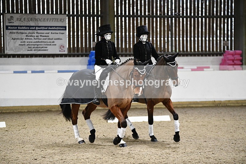 WJ5_9683 - Time 13:04 to 13:41 Fancy Dress DTM