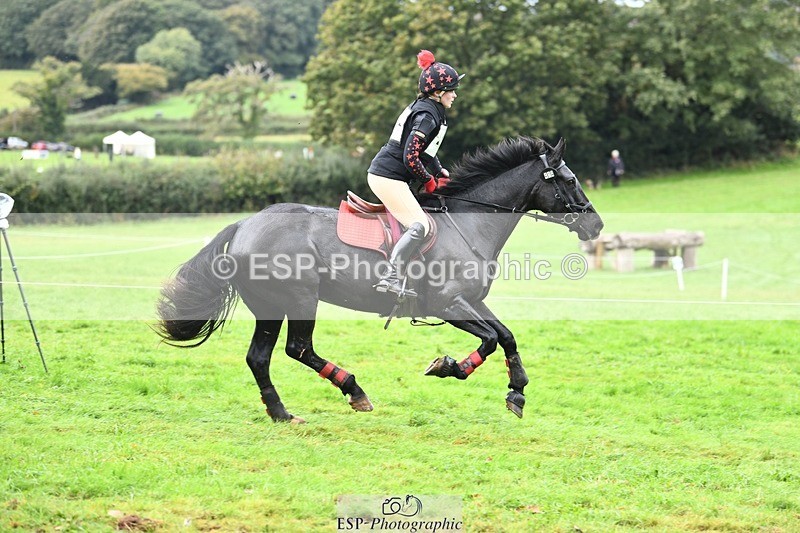 231021-130001-16934 - 414-LAMBORO.SPARKY-Lucy.Jowett-SC+XC