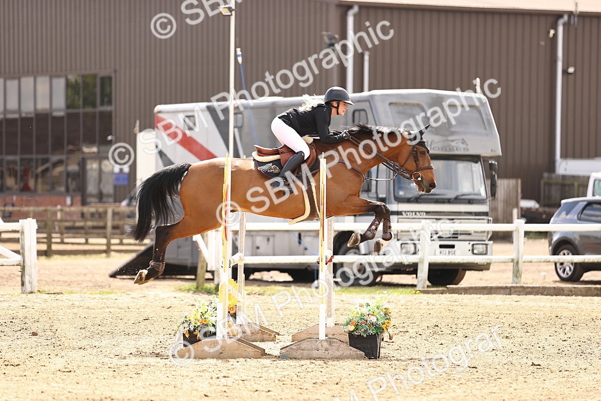 SBM_001864 - Class 10 - Senior British Discovery - 1.00m