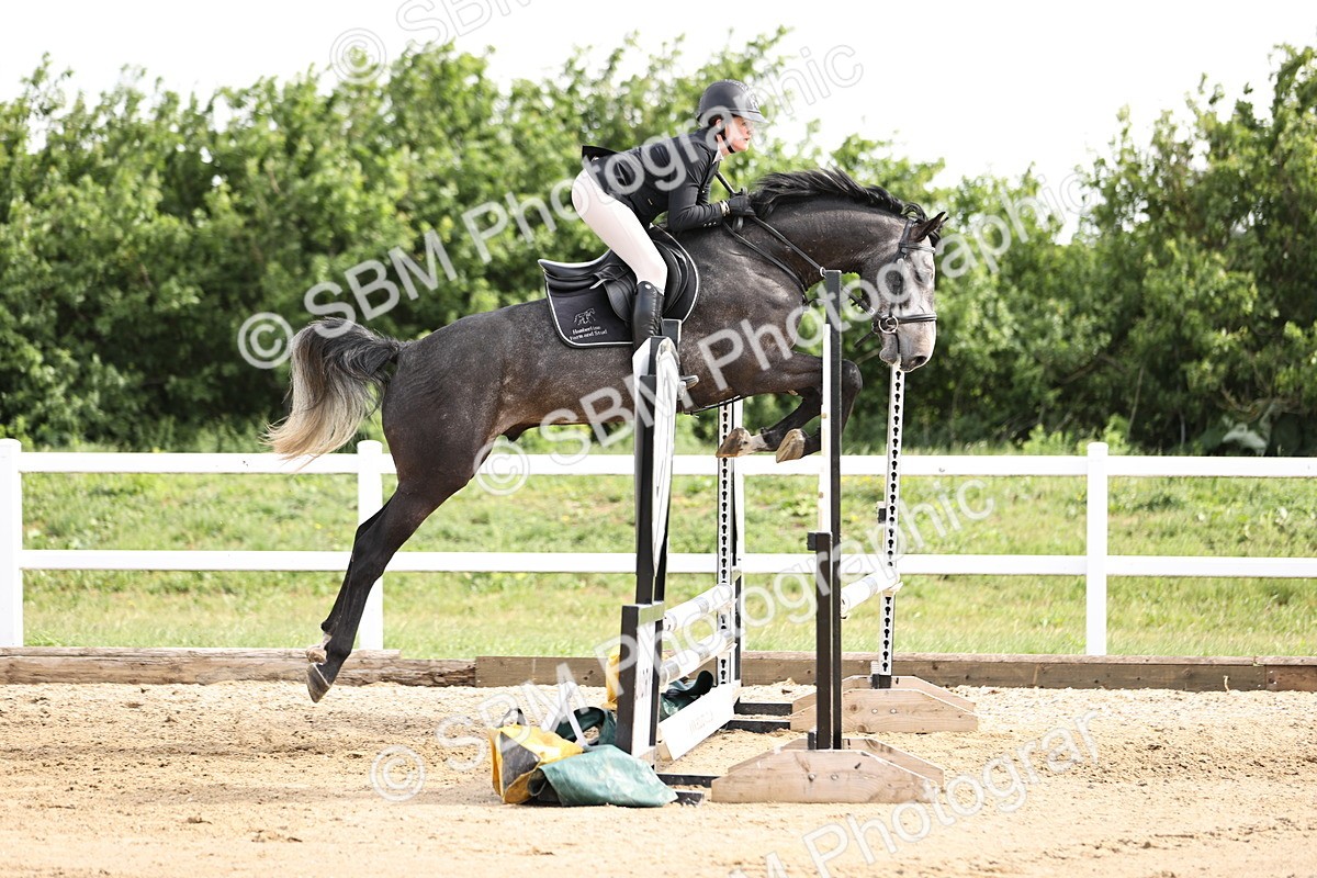 SBM_001836 - Class 8 - Clear Round