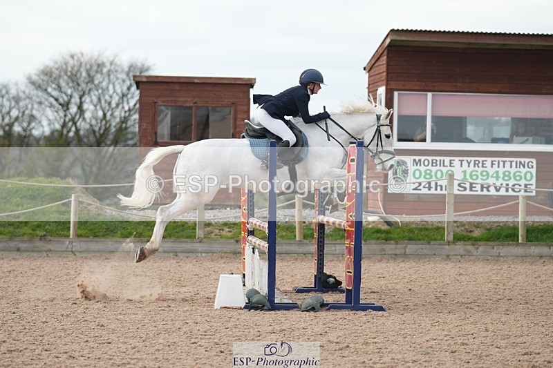 250308-124130-00800 - Cls 9 Pony Newcomers and 1m