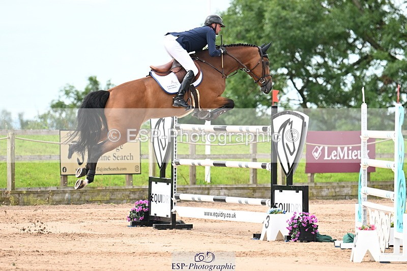 240721A-112101-17595 - Cls 8, 3 Star Big Tour LR 1.55m Grand Prix