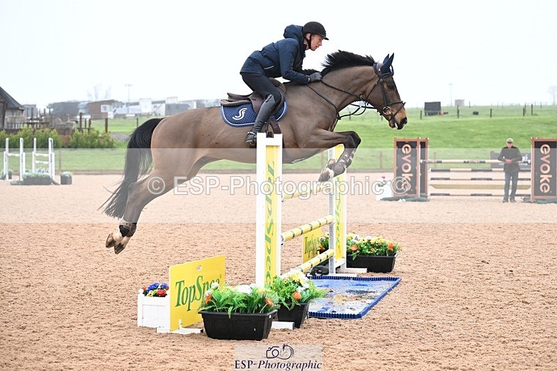 260327-122209-00738 - Cls 3 Foxhunter