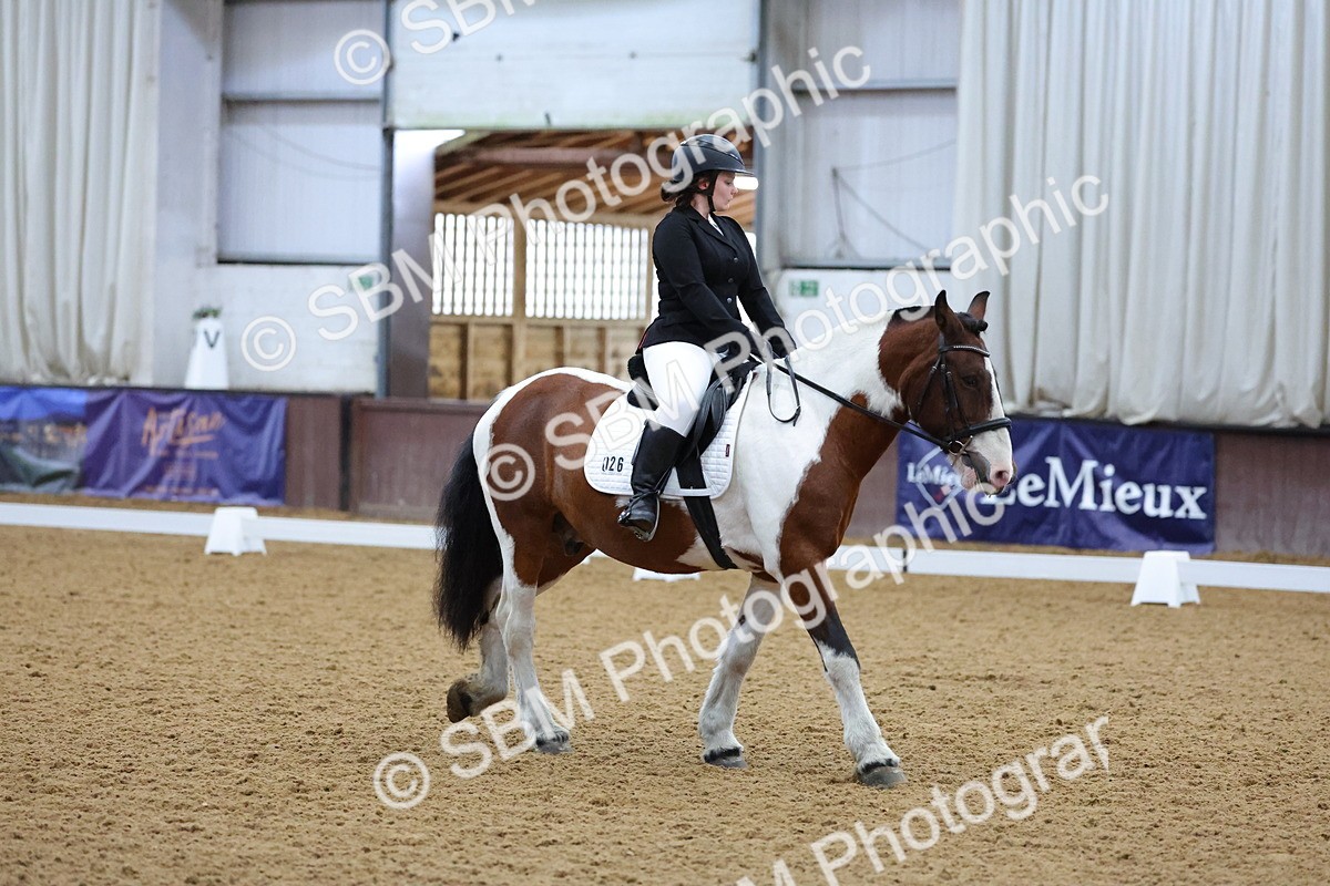 SBM_000151 - Class 2 - Intro 3 Championship - 8.51-9.47