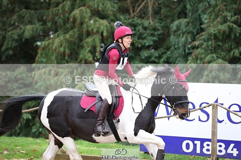 231118-135836-02082 - Cls 3 90cm