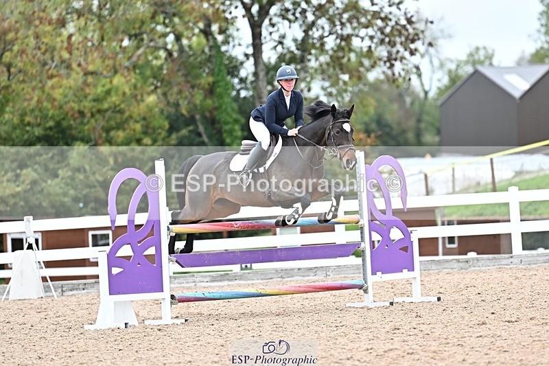 251015-132026-00543 - Cls 4 Newcomers and 1.10m Open