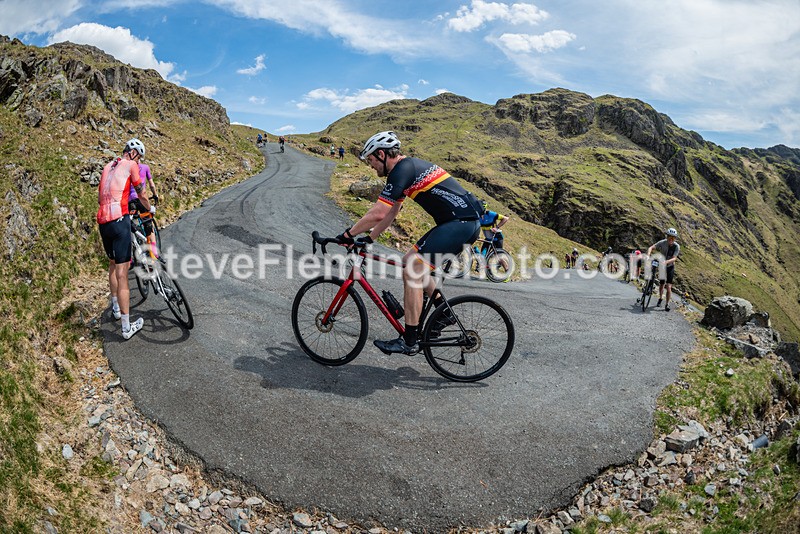 135513 - Hardknott Hairpin 13.00 - 14.00