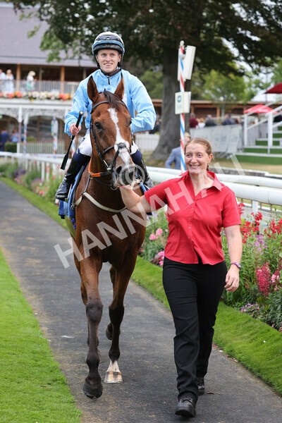 yr24092021r8-37 - Race 8 5.25pm William Hill Build Your Own Odds Apprentice Stakes