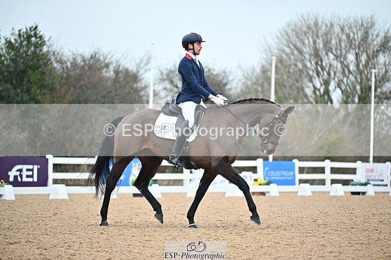 250214-114312-01153 - 239-Angus.Corrie.Deane-FurstIn.Fleur