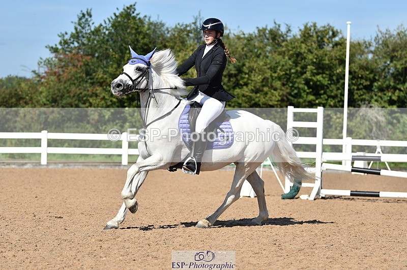 230903A-105524-04064 - Cls 18 Pony Brit Novice & 80cm Open