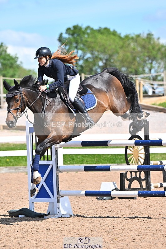 240619A-154807-00986 - Cls 5 Snr Foxhunter and 1.20m Open