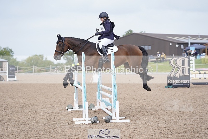 240831A-121714-01478 - 022-Danielle.Burnford-ULTRA.LIGHT