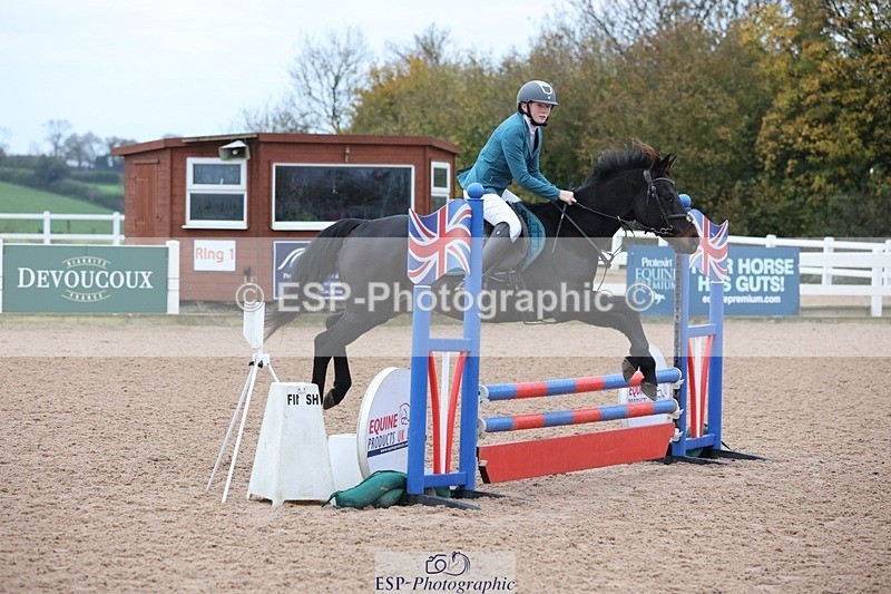 241116X-084027-00140 - Cls 03 Pony Intro 70cm