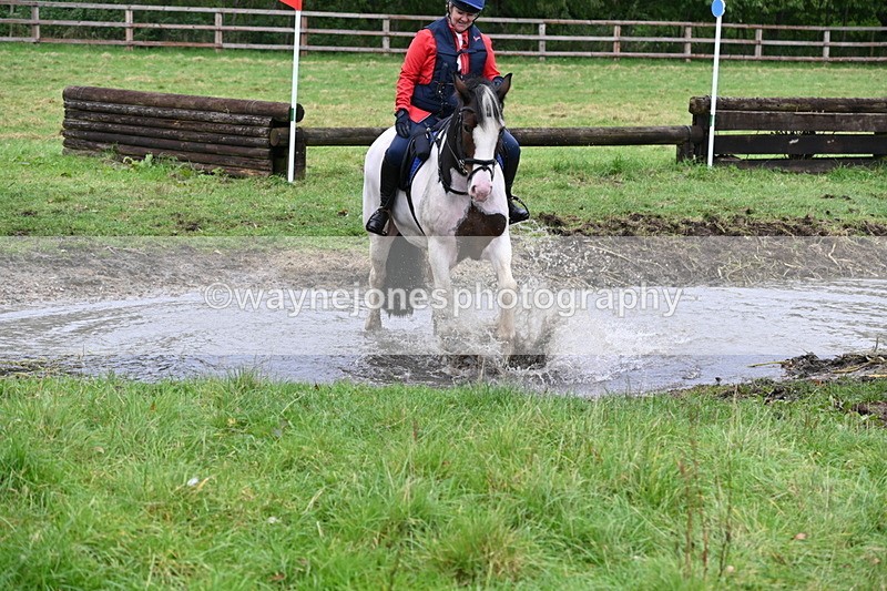 WJ6_6333 - Time at Photographer 12:41 to 13:05