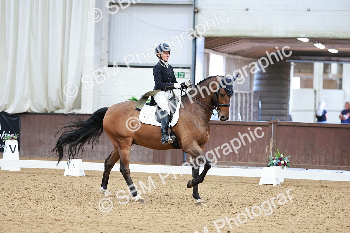 SBM_015890 - Class 5 - FEI INT II - 15.48-17.00