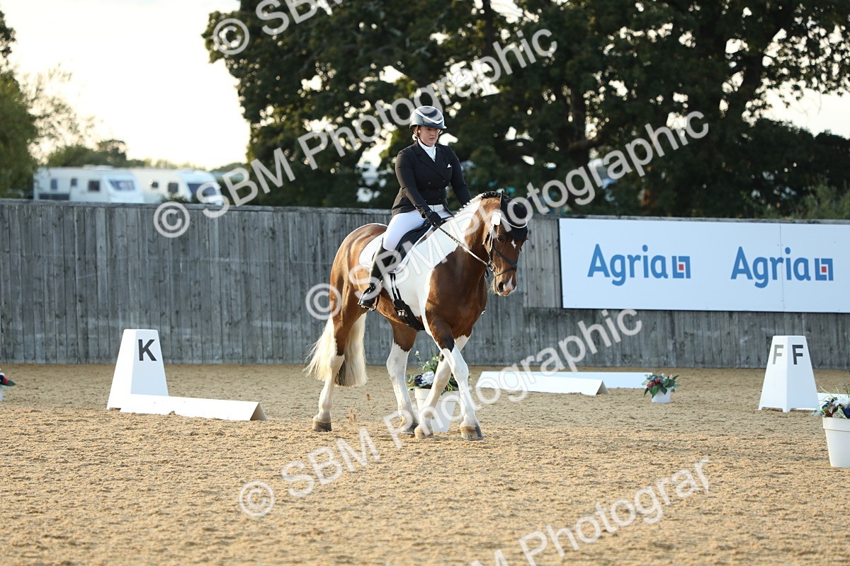 SBM_30588 - D20 - Grand Tour Championship - Elementary 44