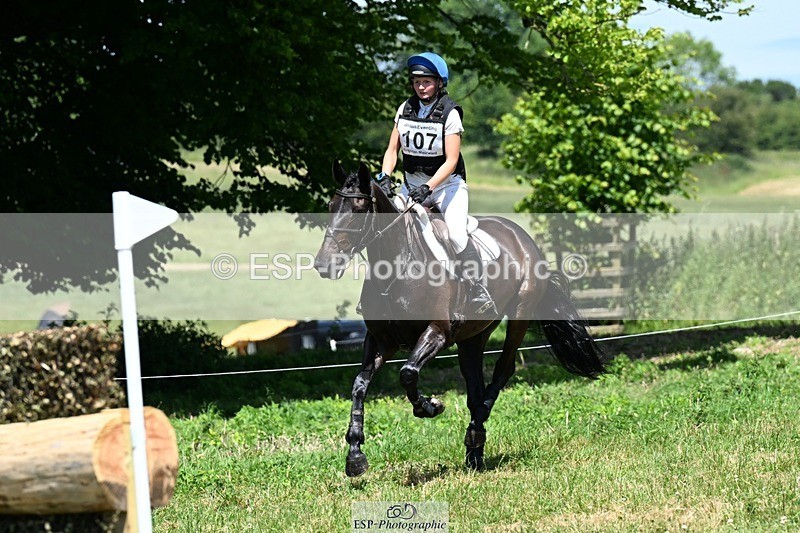 240629X-123236-2571 - 107-Ellie_Barnard-CASTLE_HOWARD_SPRITE