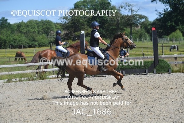 JAC_1686 - CLASS 3 Senior British Novice/ 90cm Open