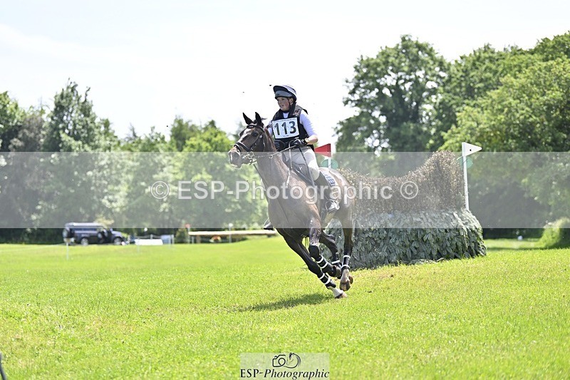 240525-131409-13669 - 113-MONANORE_GOLD-Jemima_Hughes