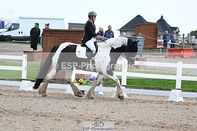 250907-140731-09173 - 014-Katrina.EllisSilverstor.IV