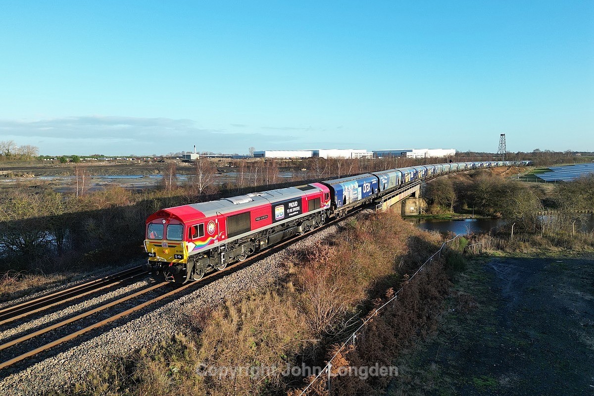 JL - 19.12.25 66068 4R49 Drax - Immingham, Common Lane - Latest shots