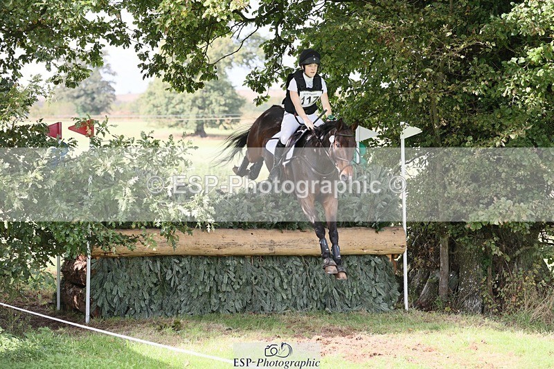 231020-140521-09266 - 117-DERG.FASCINATION-Frederica.Finch-XC