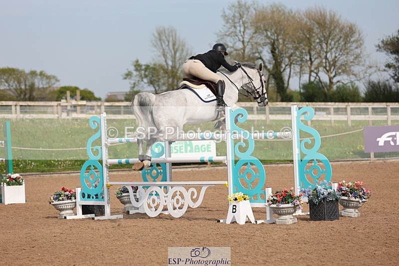 240511A-170535-15183 - Cls 38 National 1.40m Open