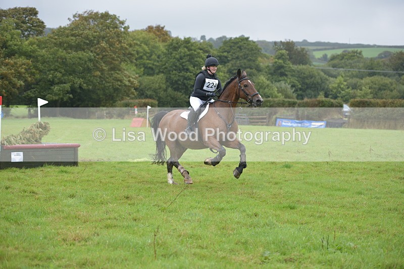 RAY_9585 - Class 2: 70cm: Corner