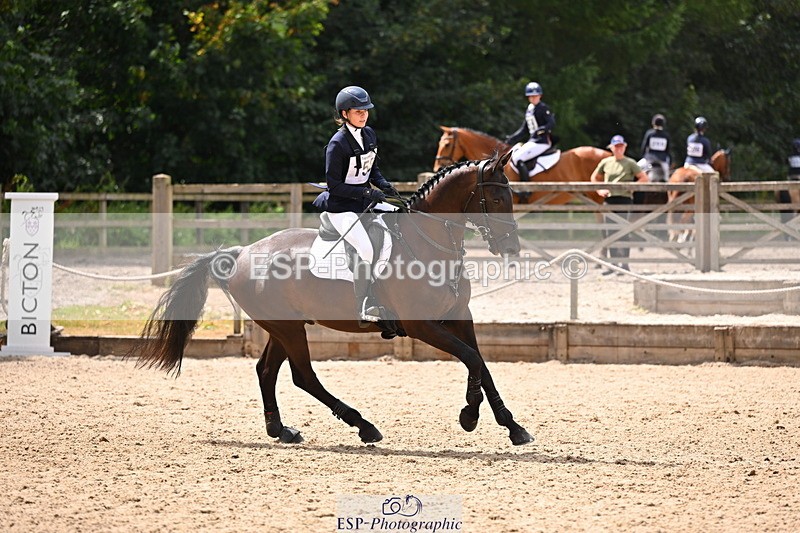 250802A-140103-05691 - D-158-Emilie.Kirkwood-EXCLUSIVE.ECLIPSE