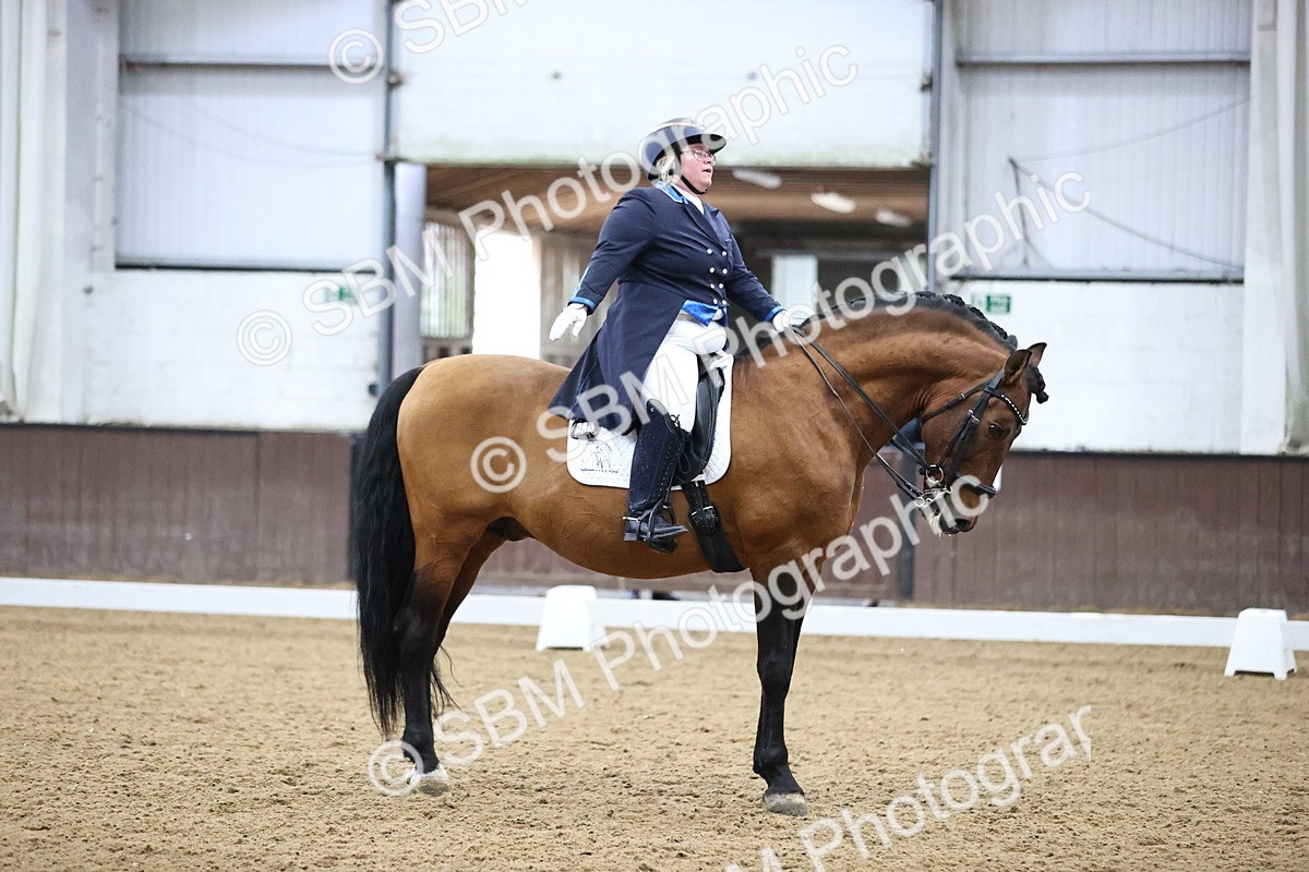 SBM_001324 - Class 21 -23 - FEI INT1-GP-Junior-Junior fsm