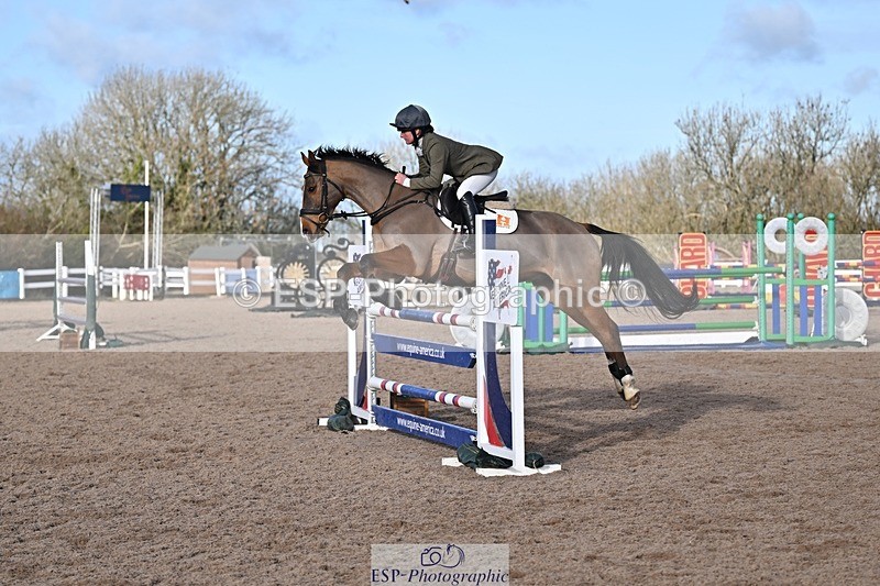 260107-120900-00264 - Cls 4 Newcomers and 1.10m