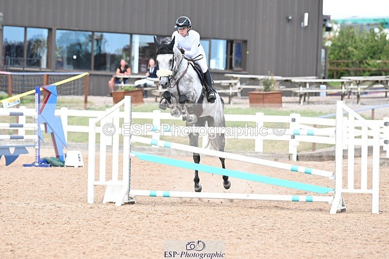 250709-150711-01069 - Cls 6 Snr Fox & 1.20m