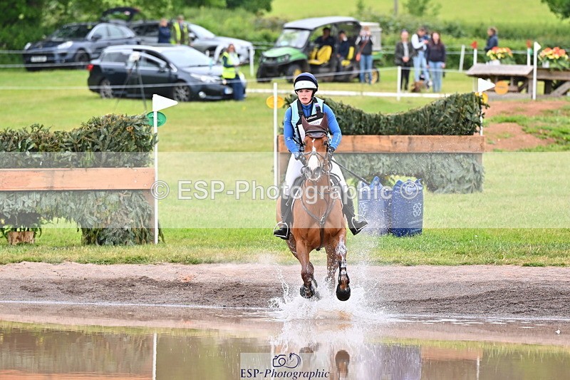 250524A-103812-09349 - A-061-Isabelle.Cook-EMERALD.KATIE