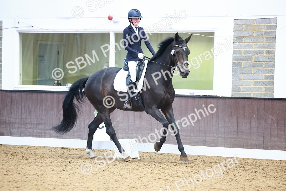 0B8A9197 - Class 6 - Novice 3