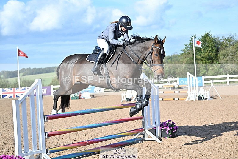 241004A-101553-01075 - Fri 07 Snr Brit Nov & 90cm Open