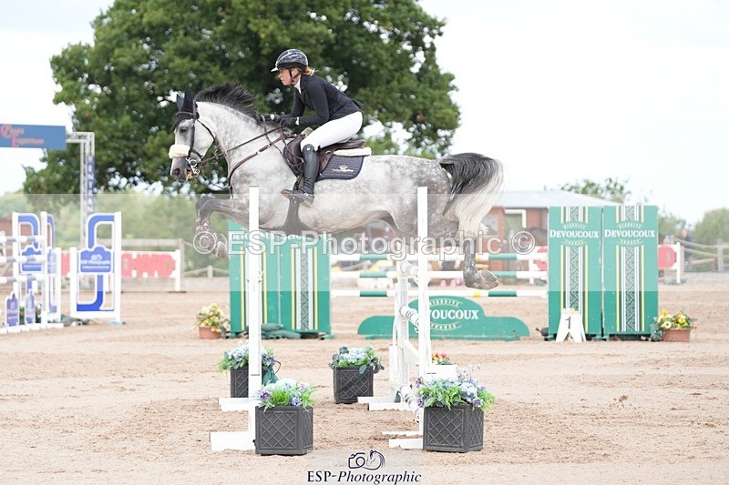 250801-103302-04752 - Cls 14 Snr Fox 1st Rnd