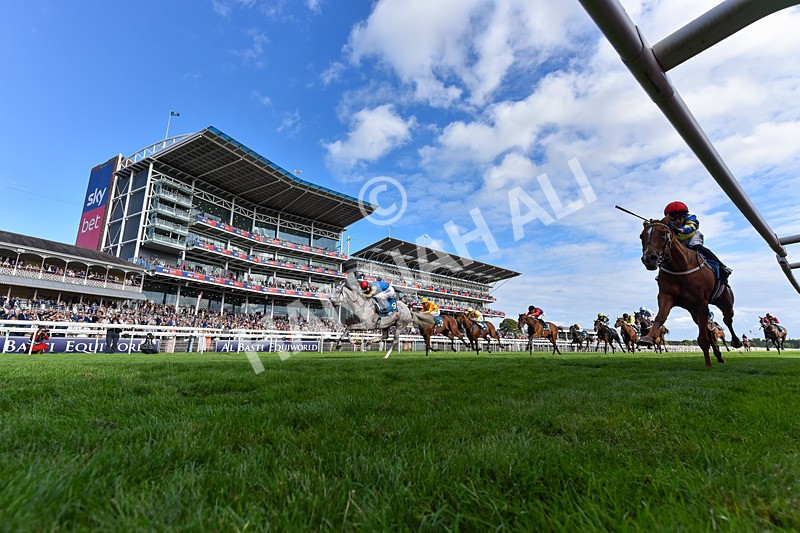 210826-Race 7-Silver Lake-5885 - Race 7 17.20pm Sky Bet EBF Fillies' Handicap