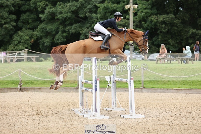 240817-133933-01475 - 05A Snr Newc