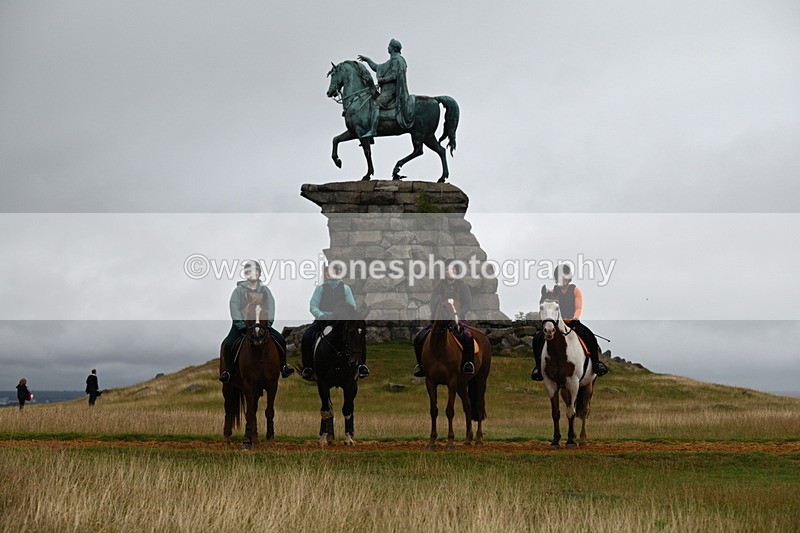 DSC_2305 - Time at Statue 12:34 to 12:56