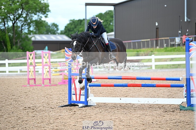 240608A-152610-01635 - Cls 11 Pony Newcomers and 1m Open